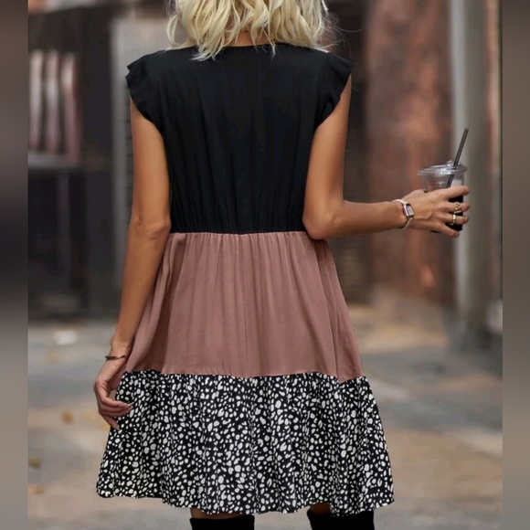 Shein baby doll dress - Picture 3 of 4